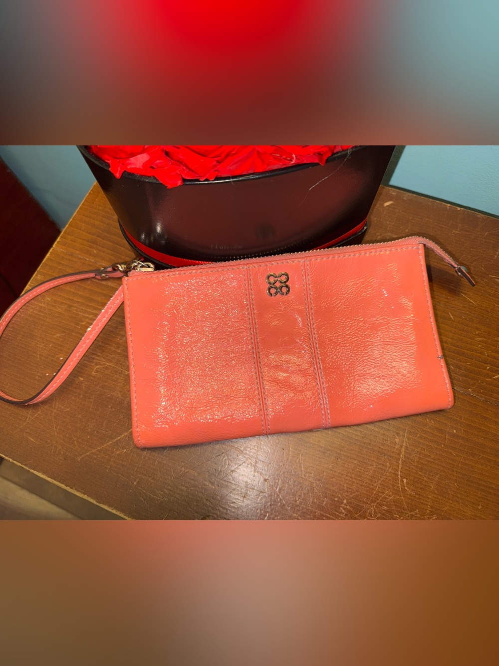 Coach Coral Patent Leather Wristlet Wallet Zip Around Clutch Organizer EUC